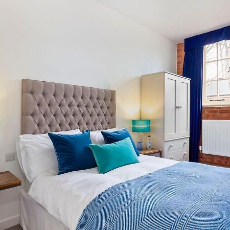Apartamento Bowen-Buscarlet Bicester Exterior foto