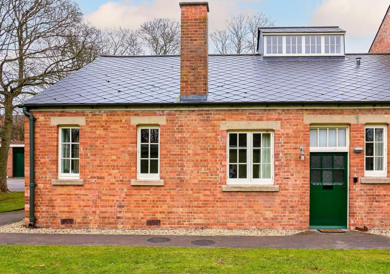Apartamento Bowen-Buscarlet Bicester Exterior foto